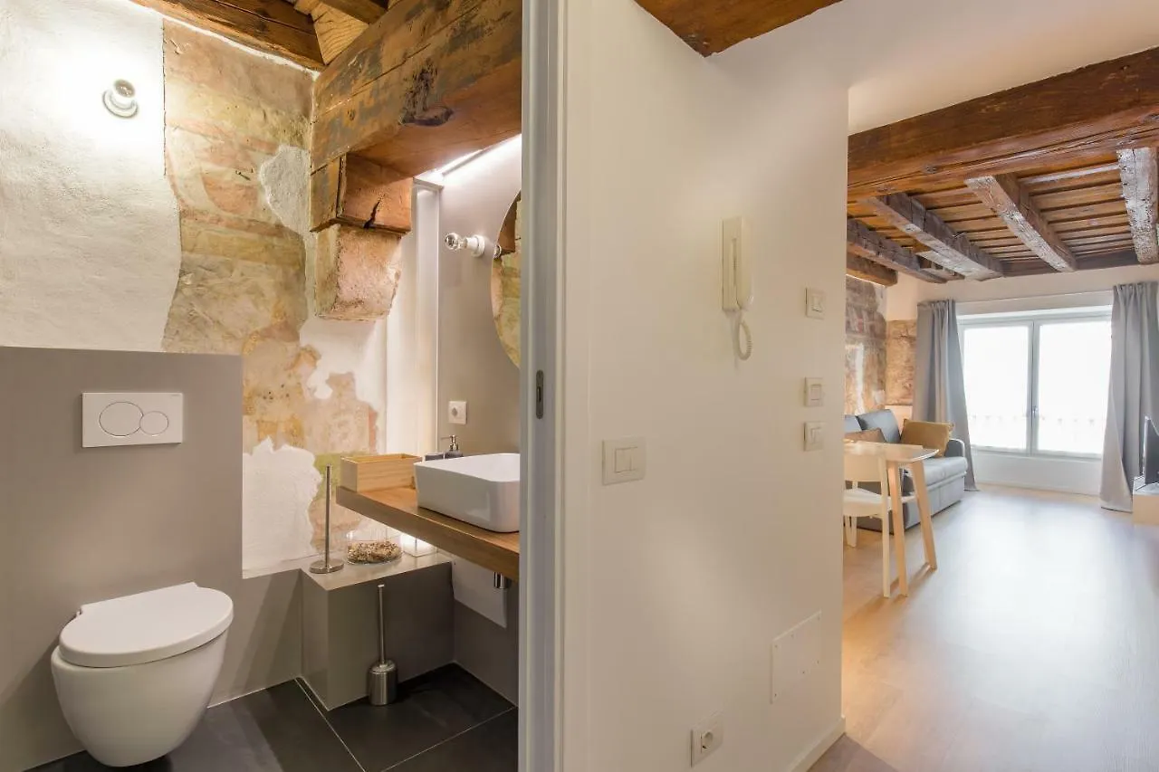 Affresco Apartment Verona Italy